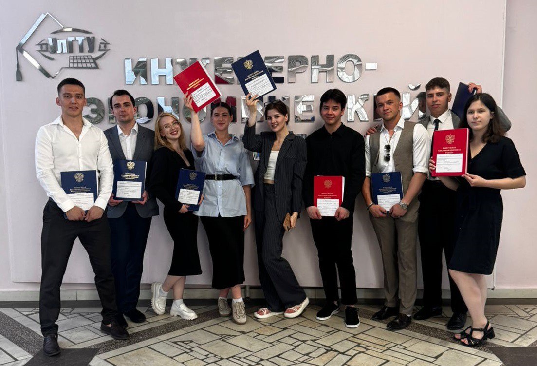 Новое поколение маркетологов: на кафедре «Маркетинг»  состоялись защиты ВКР